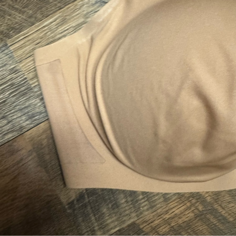 Honeylove Seamless Tan Bra - Picture 4 of 8